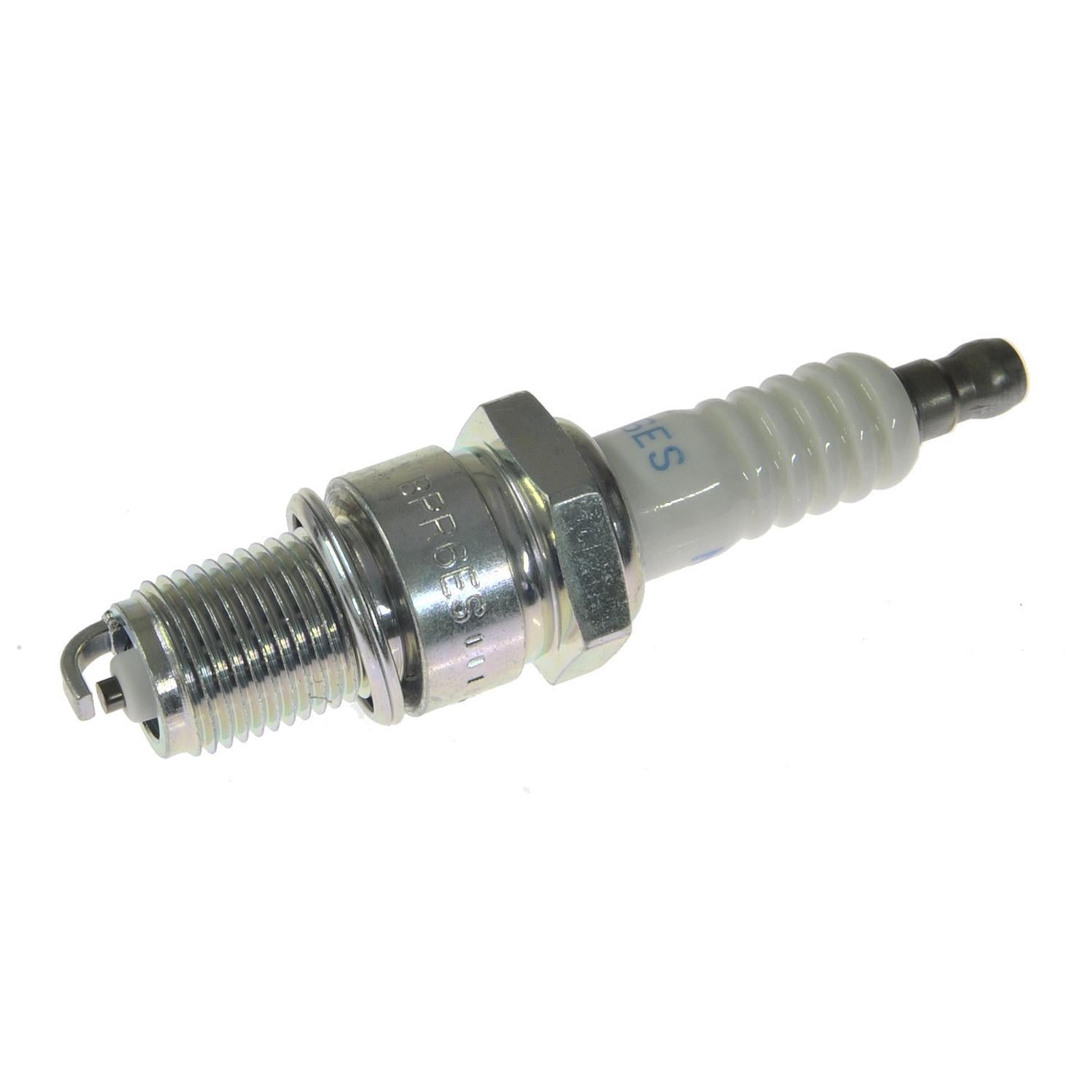 Quicksilver 8M0114747 NGK BPR6ES Standard Spark Plug