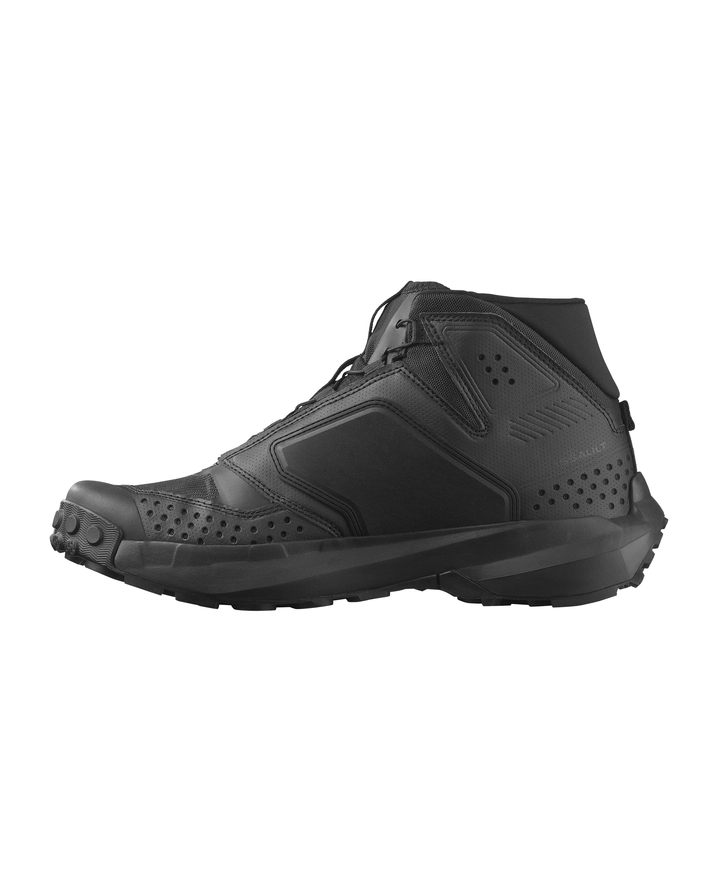 SALOMON AMPHIB ASSAULT