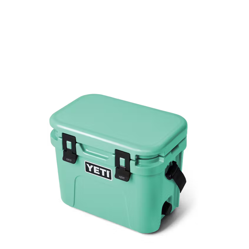 YETI Roadie 15 Hard Cooler Seafoam