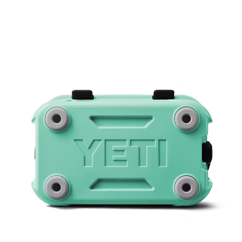 YETI Roadie 15 Hard Cooler Seafoam