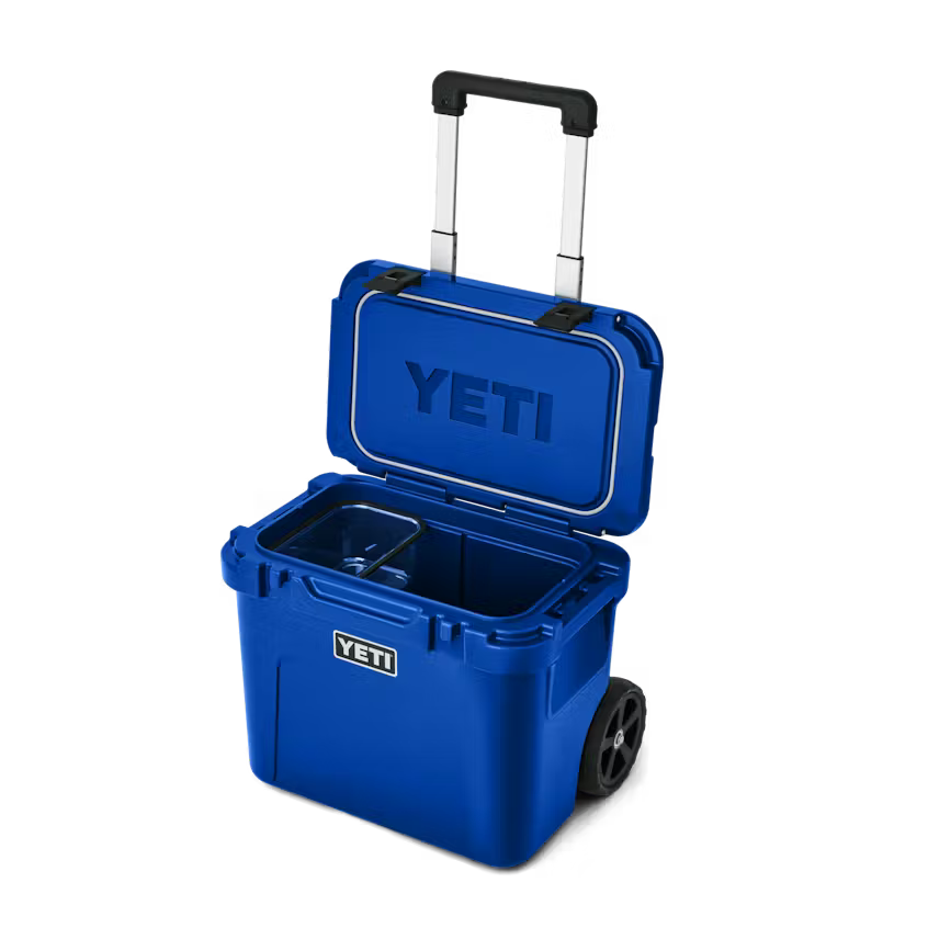 YETI Roadie 32 Hard Cooler Royal Blue