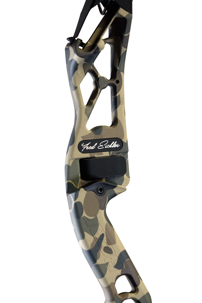 Bear Archery Fred Eichler Signature Series Take Down - Fred Bear Camo / Right Hand