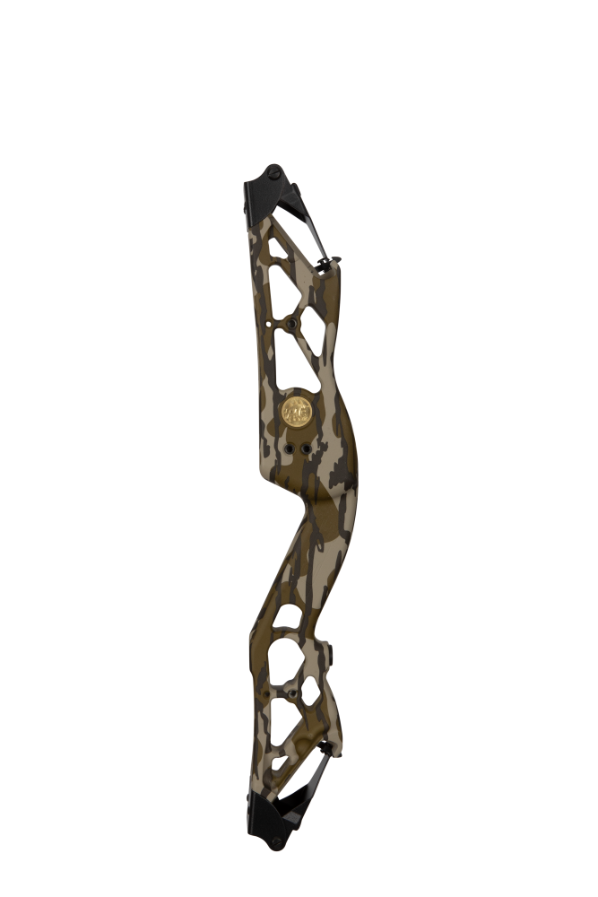 Bear Archery Fred Eichler Signature Series Take Down - Mossy Oak Bottomland / Right Hand