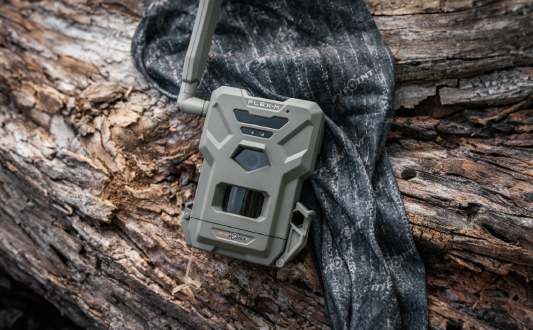 Spypoint FlexM Cellular Trail Camera