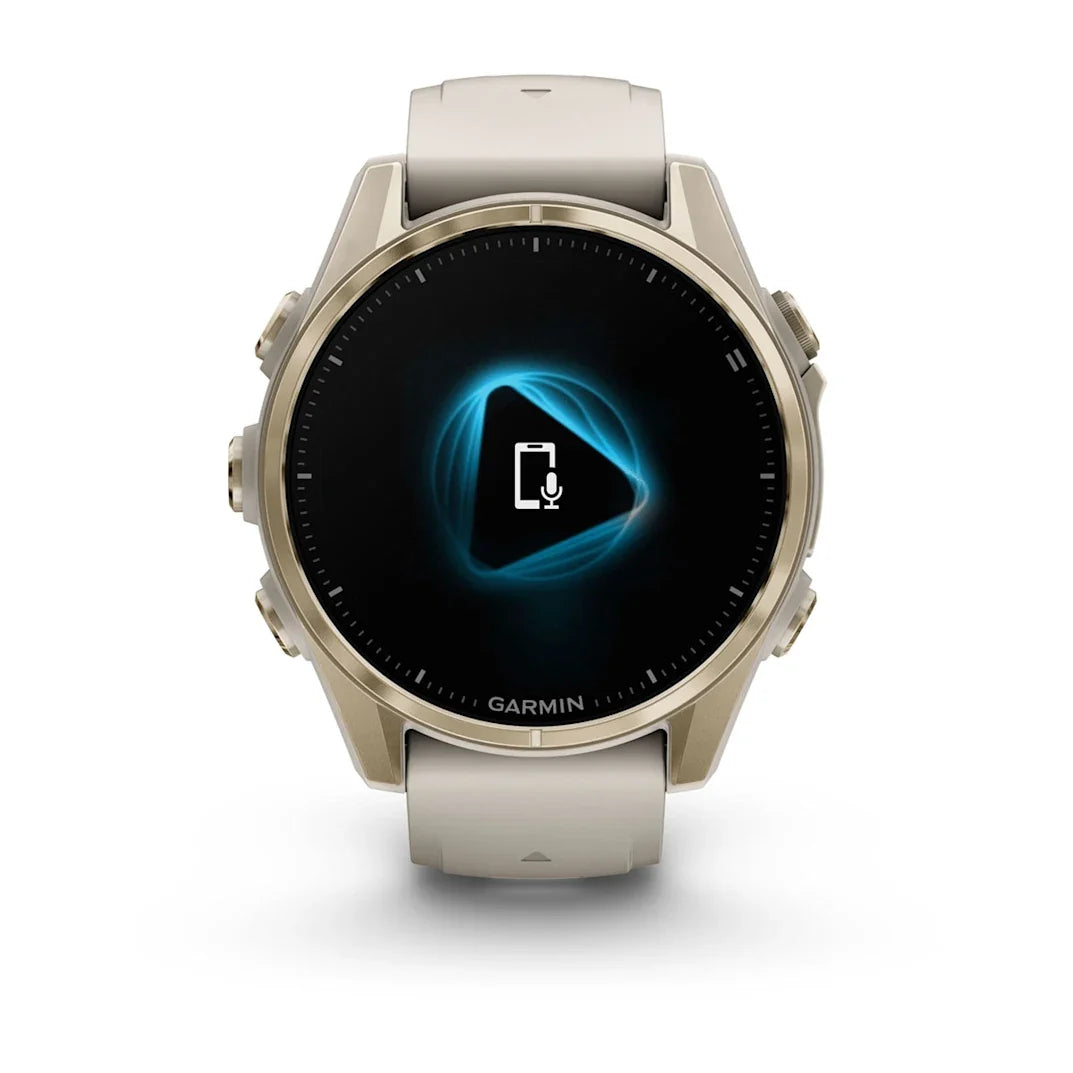 Garmin fēnix 8 – 43 mm, AMOLED Sapphire Soft Gold with Fog Gray / Dark Sandstone Silicone Band