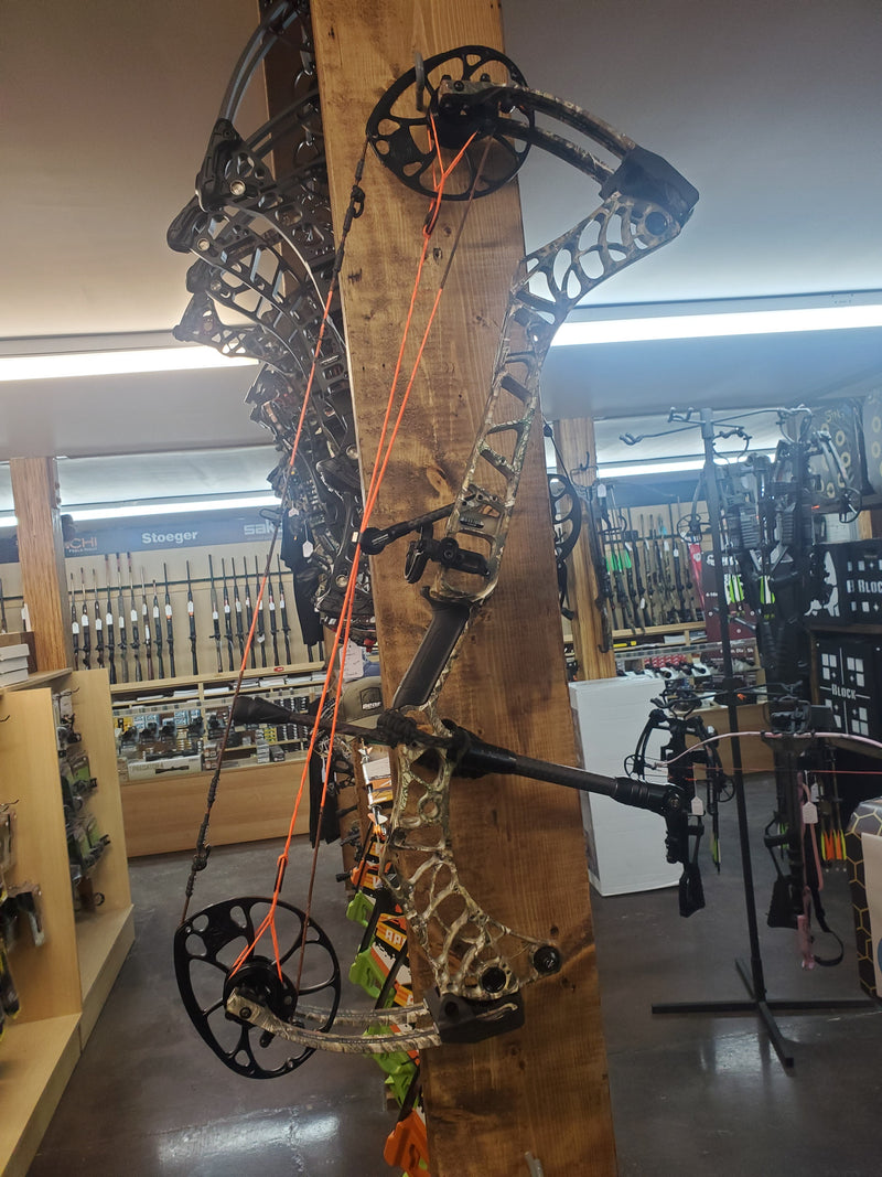 MATHEWS - V3 31 RIGHT HAND - PRO SHOP BOW (USED/NEW)